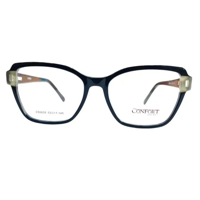 Gros plan sur lunettes rectangulaires noires brillantes avec charnières dorées et branches fines, détails visibles.