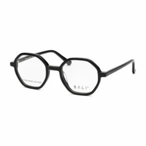 Femme portant un cadre lunette de vue femme noir, forme géométrique octogonale, branches fines, style moderne.