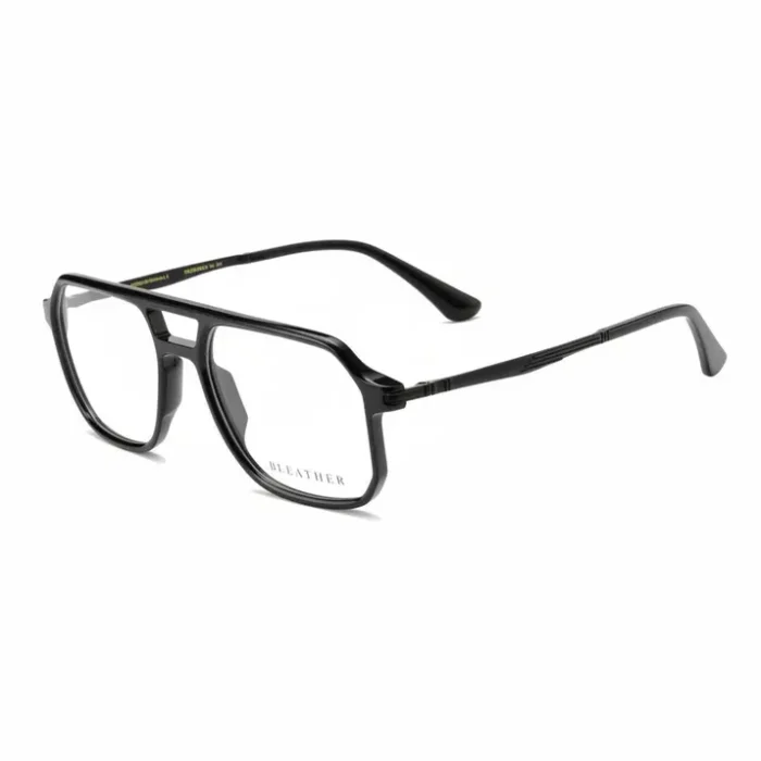 Les lunettes de vue pour homme monture noire moderne Les lunettes de vue pour homme à monture noire en plastique, verres transparents et forme rectangulaire légèrement arrondie.