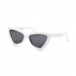 Louis Vuitton lunette de soleil femme, monture élégante avec verres teintés, style luxe et chic au quotidien.