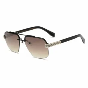 Lunette de soleil homme marron avec verres dégradés brun, monture semi-cerclée, branches noires et détails argentés.