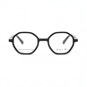 Lunette de vue femme carre avec monture carrée élégante, vue de face, style moderne pour usage quotidien.