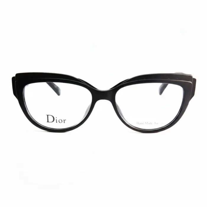 Lunette vue Dior cat-eye noire monture épaisse Lunette vue Dior style cat-eye en plastique noir avec monture épaisse, verres clairs et logo Dior en bas à gauche.