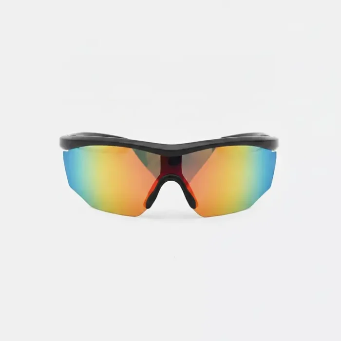 Lunette vue sport verres miroir dégradés Lunette vue sport à monture noire enveloppante avec grands verres incurvés miroir dégradés jaune orange et bleu.