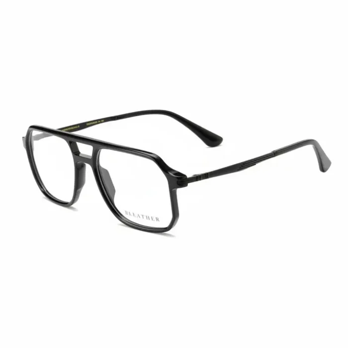Monture de lunette de vue homme noire, forme rectangulaire aux bords arrondis, branches fines et charnières visibles.